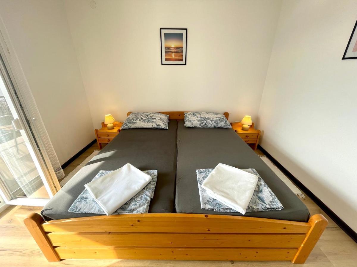 Apartments Ivana & Ante 德拉马利 外观 照片