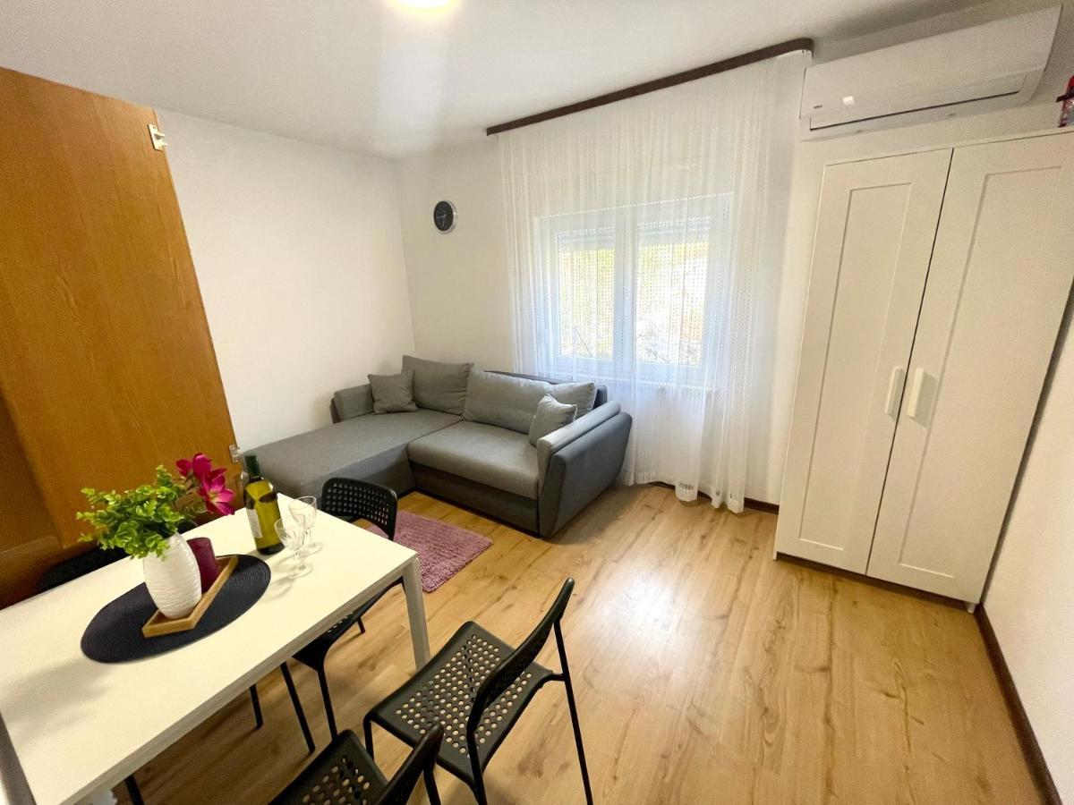Apartments Ivana & Ante 德拉马利 外观 照片